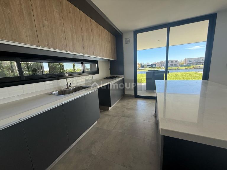 Casa en Venta en Escobar, G.B.A. Zona Norte
