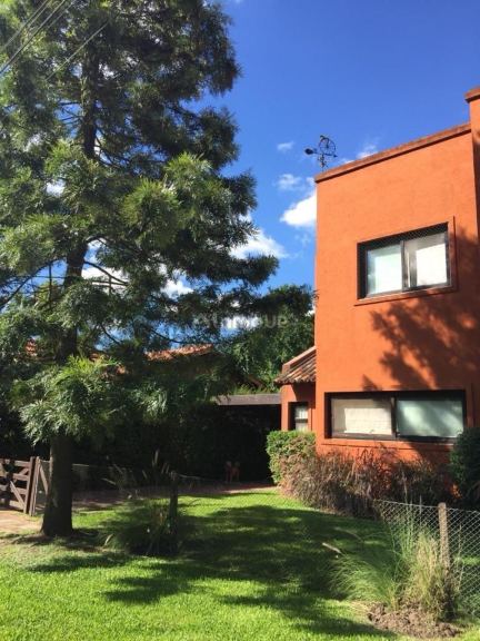 Casa en Alquiler en Pilar, G.B.A. Zona Norte