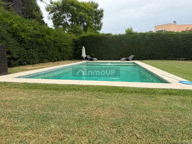 Casa en Alquiler en Pilar, G.B.A. Zona Norte