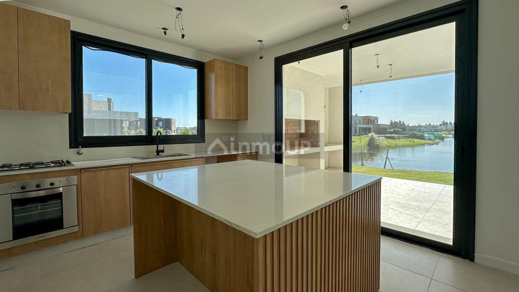Casa en Venta en Tigre, G.B.A. Zona Norte