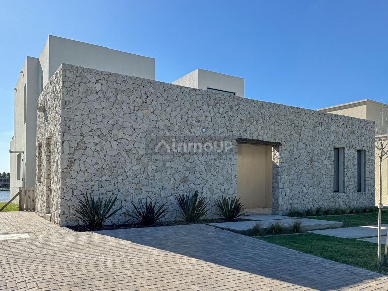 Casa en Venta en Tigre, G.B.A. Zona Norte
