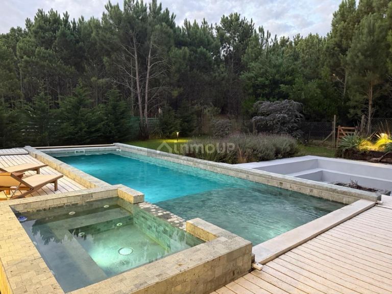 Casa en Venta en De la Costa, Buenos Aires Costa Atlantica