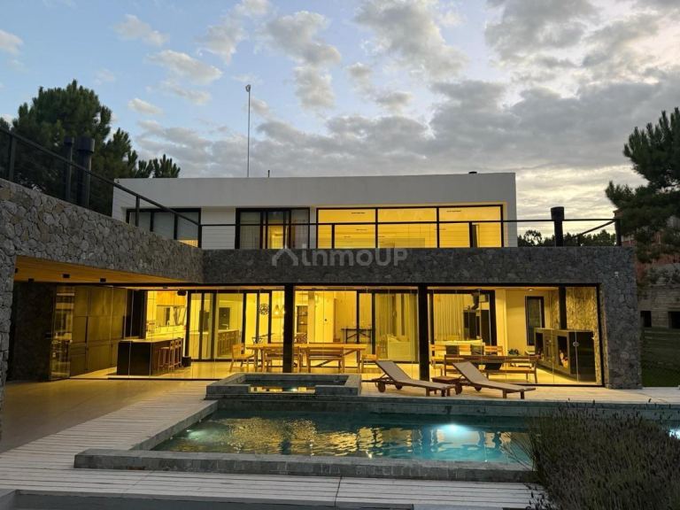 Casa en Venta en De la Costa, Buenos Aires Costa Atlantica