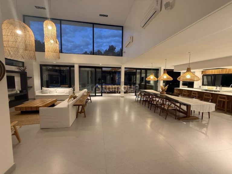 Casa en Venta en De la Costa, Buenos Aires Costa Atlantica