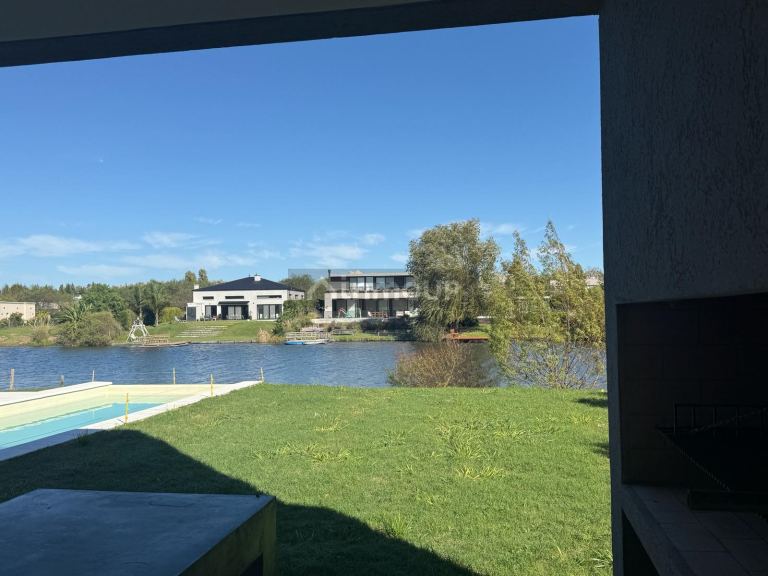 Casa en Venta en Escobar, G.B.A. Zona Norte