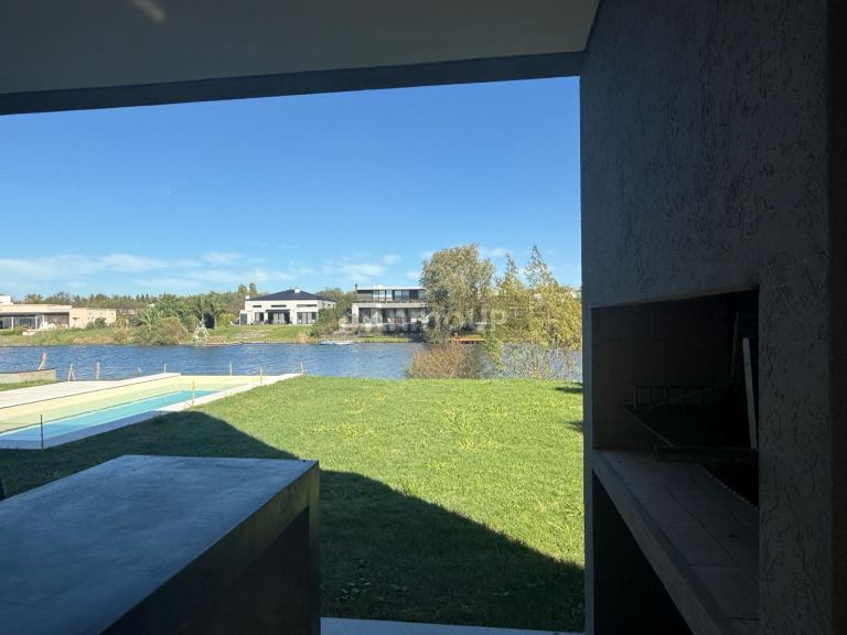 Casa en Venta en Escobar, G.B.A. Zona Norte