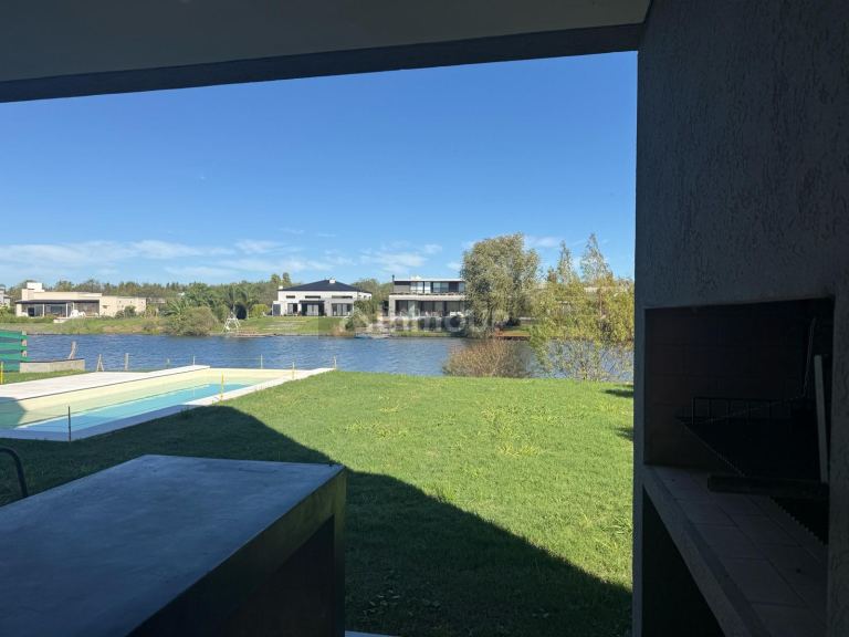 Casa en Venta en Escobar, G.B.A. Zona Norte