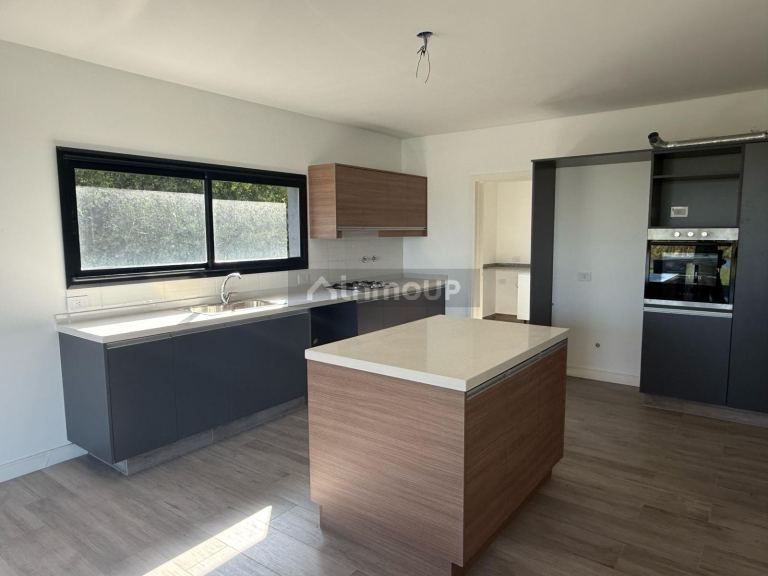 Casa en Venta en Escobar, G.B.A. Zona Norte