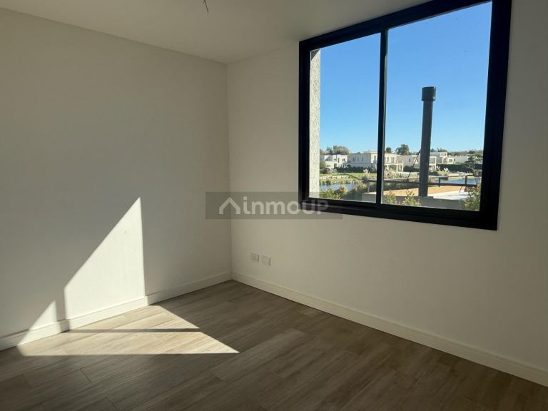 Casa en Venta en Escobar, G.B.A. Zona Norte