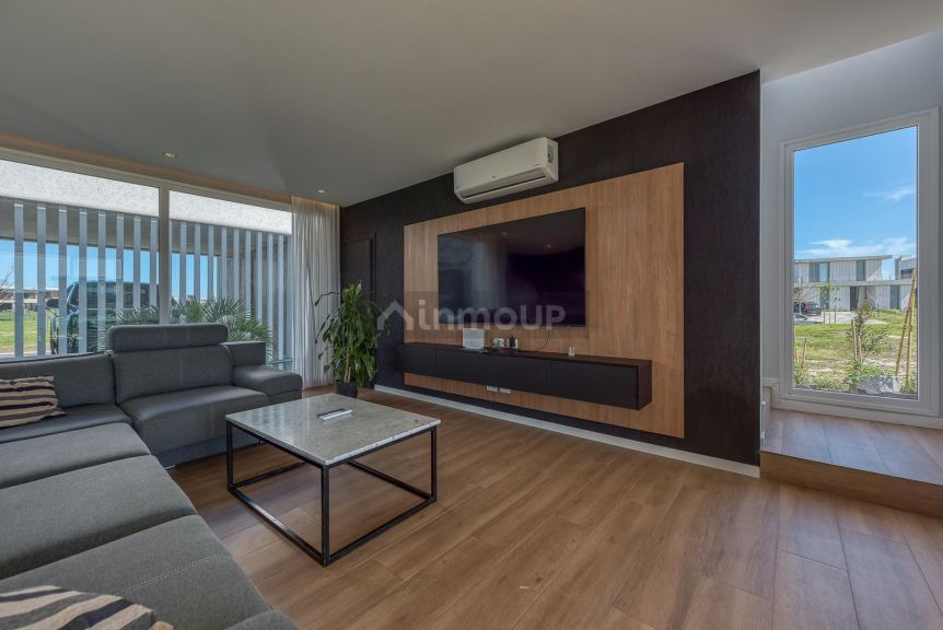 Casa en Venta en Escobar, G.B.A. Zona Norte