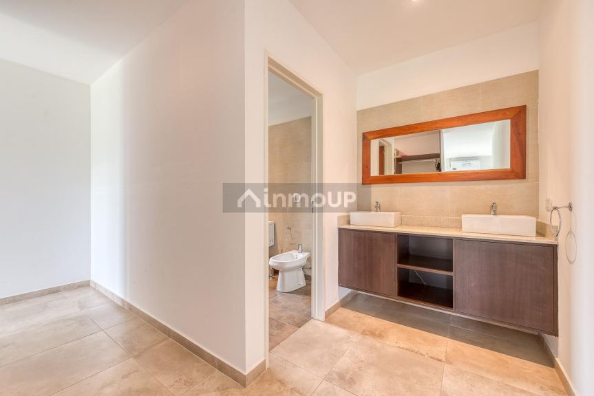 Casa en Venta en Lujan, G.B.A. Zona Oeste