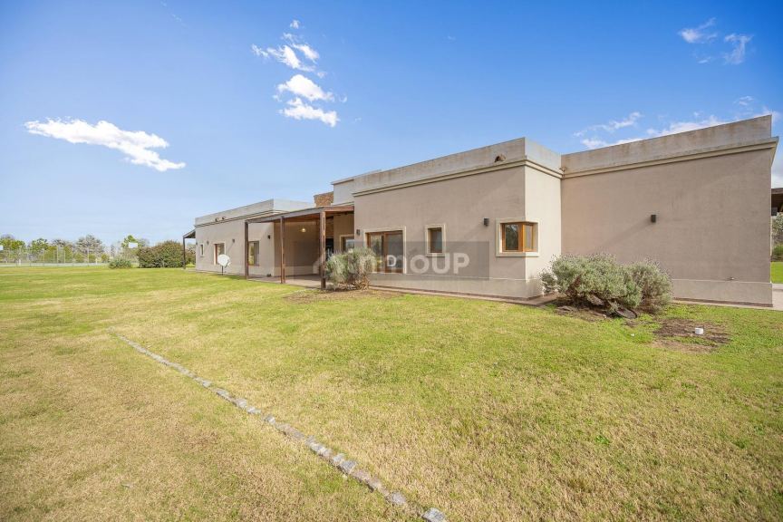 Casa en Venta en Lujan, G.B.A. Zona Oeste