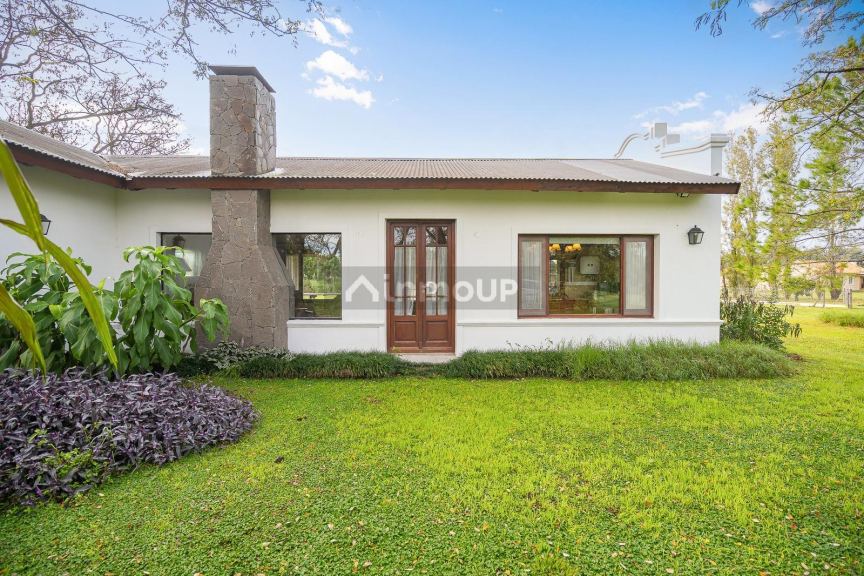 Casa en Venta en Lujan, G.B.A. Zona Oeste