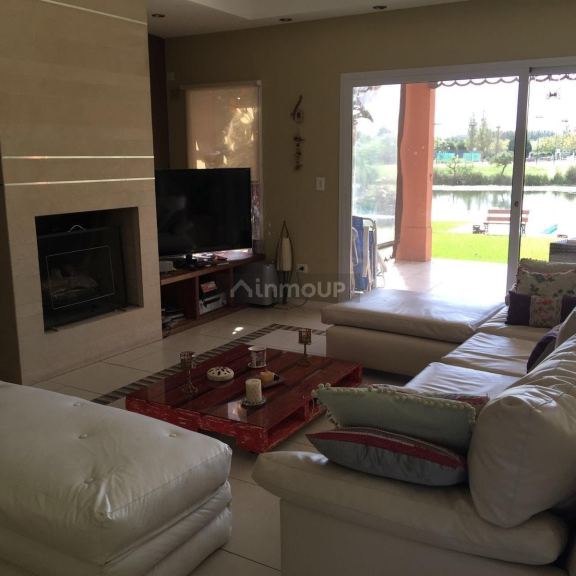 Casa en Alquiler en Tigre, G.B.A. Zona Norte