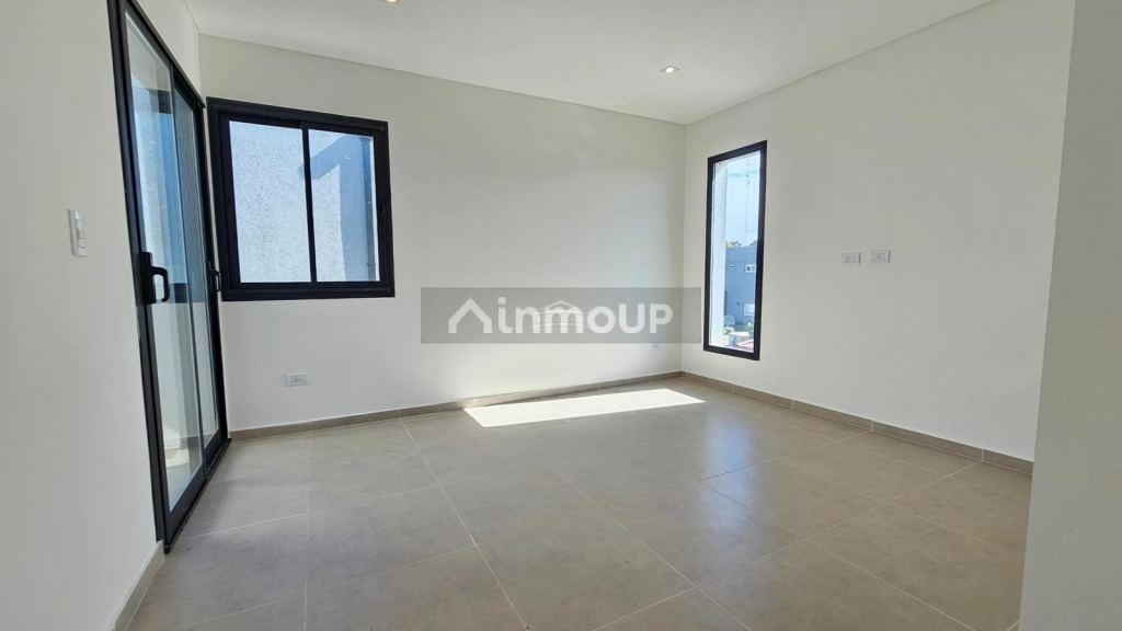 Casa en Venta en Pilar, G.B.A. Zona Norte