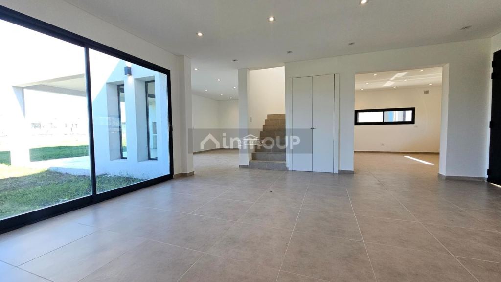 Casa en Venta en Pilar, G.B.A. Zona Norte