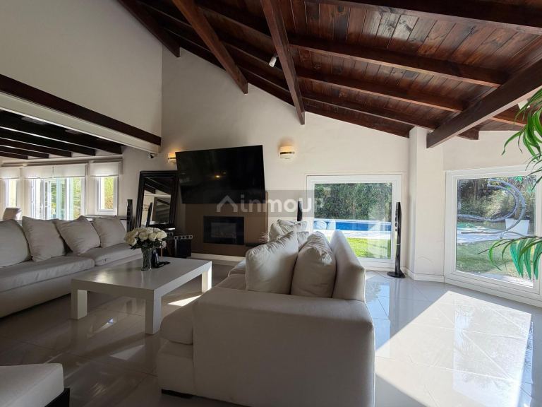 Casa en Venta en Pilar, G.B.A. Zona Norte