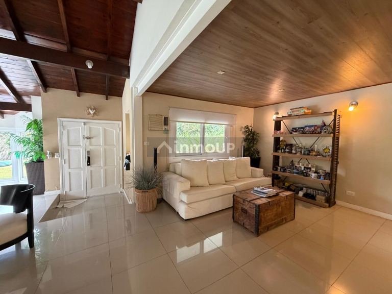 Casa en Venta en Pilar, G.B.A. Zona Norte