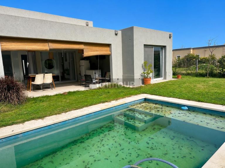 Casa en Venta en Pilar, G.B.A. Zona Norte
