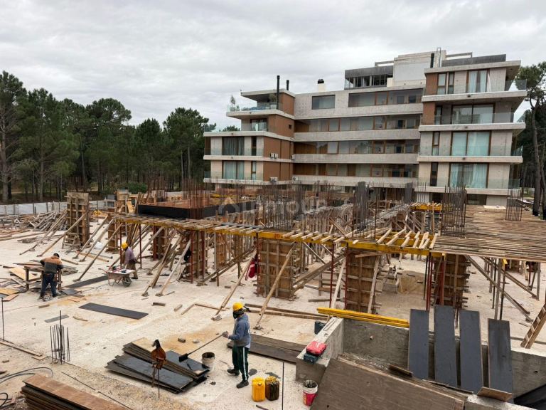 Departamento en Venta en Pinamar, Buenos Aires Costa Atlantica
