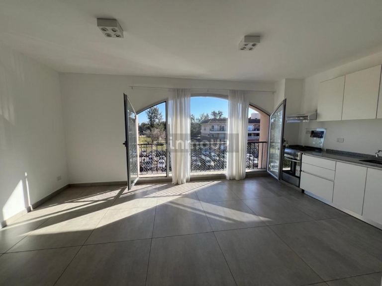 Departamento en Alquiler en Pilar, G.B.A. Zona Norte