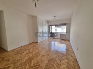 Recoleta Azcuenaga al 1000