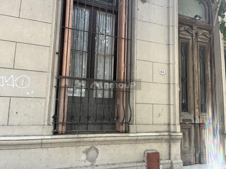 P H en Venta en Balvanera, Capital Federal