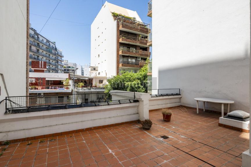 P H en Venta en Parque Centenario, Capital Federal