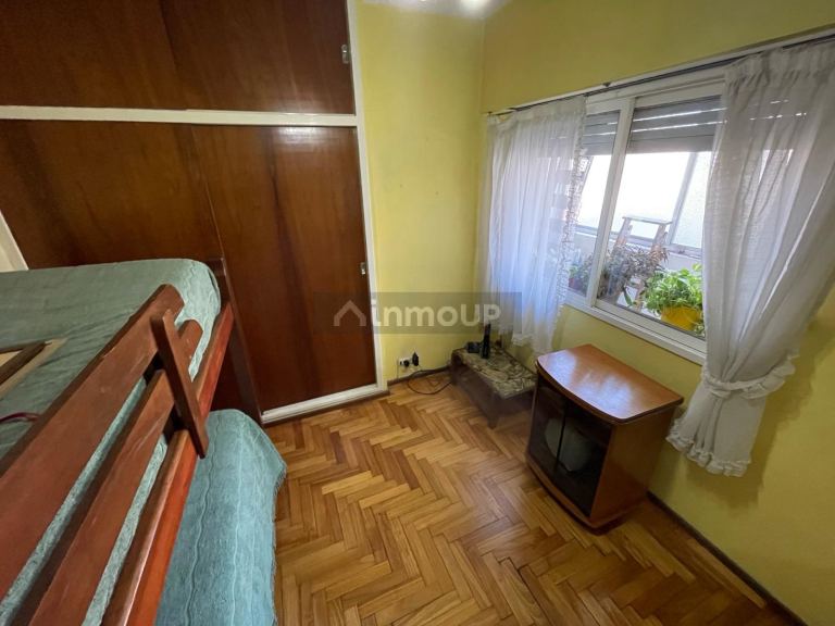 P H en Venta en Monte Castro, Capital Federal