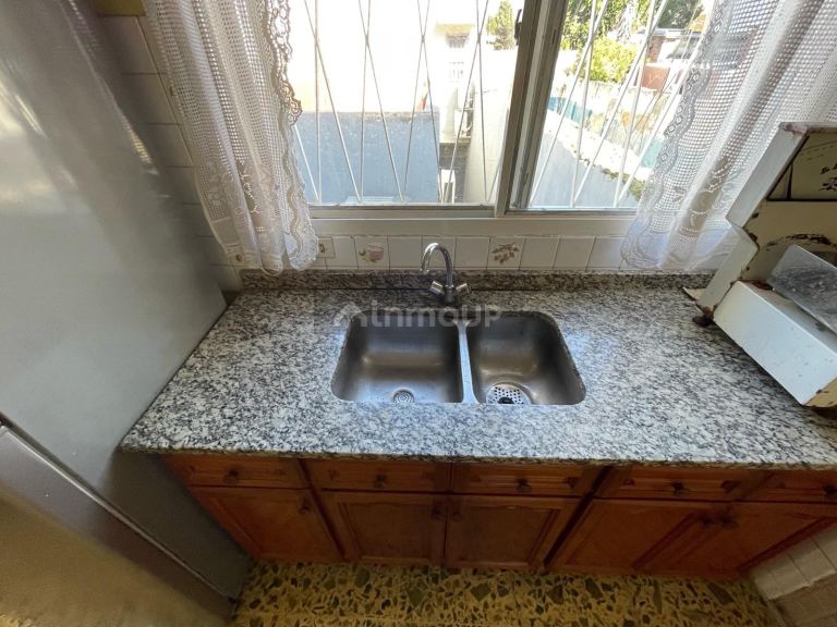 P H en Venta en Monte Castro, Capital Federal