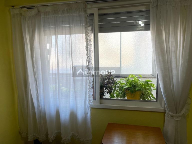 P H en Venta en Monte Castro, Capital Federal