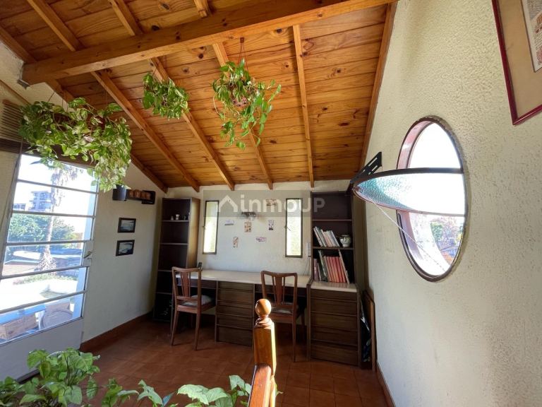 P H en Venta en Monte Castro, Capital Federal