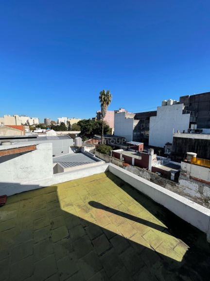 P H en Venta en Monte Castro, Capital Federal