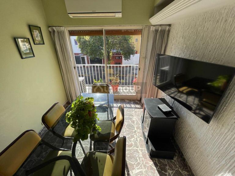P H en Venta en Monte Castro, Capital Federal