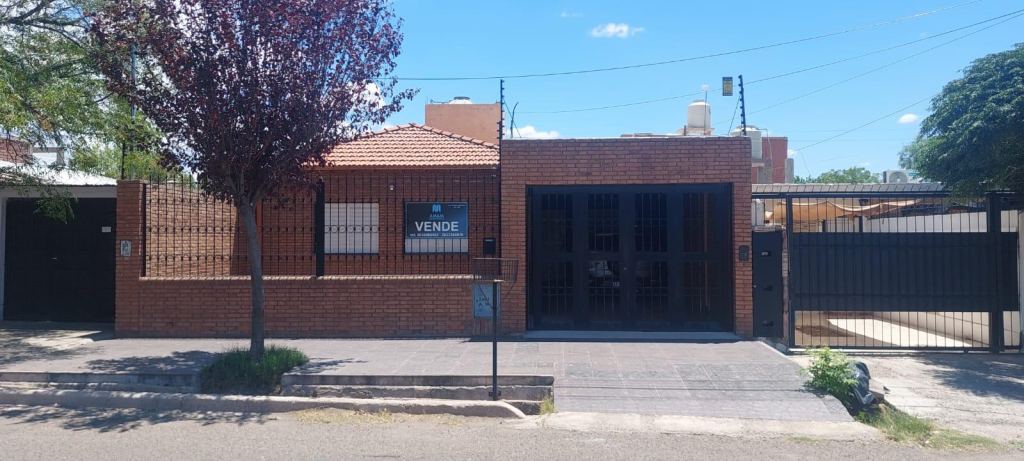 Casa en Venta en Las Heras, Mendoza