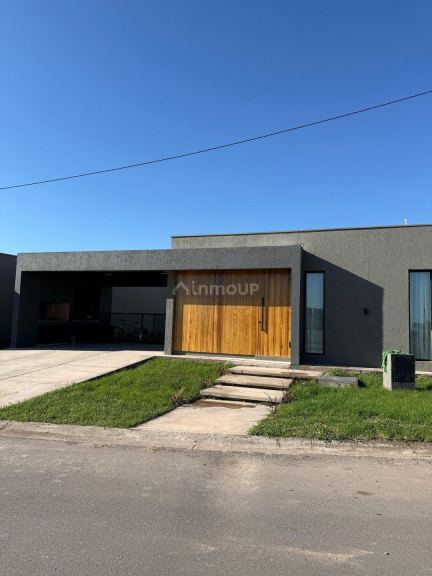 Casa en Venta en Maipu, Mendoza