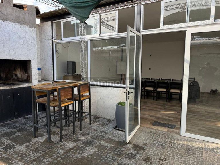 Casa en Venta en Guaymallen, Mendoza