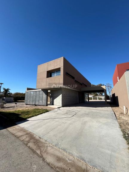 Casa en Alquiler en Rivadavia, San Juan