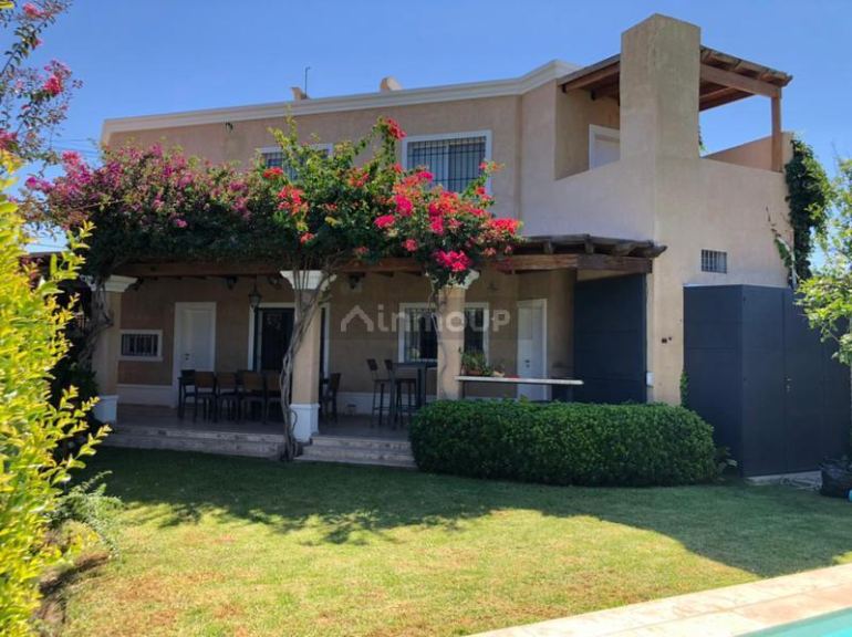 Casa en Alquiler en Santa Lucia, San Juan