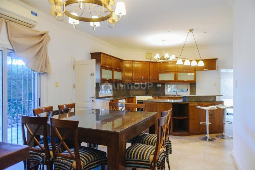 Casa en Alquiler en Santa Lucia, San Juan