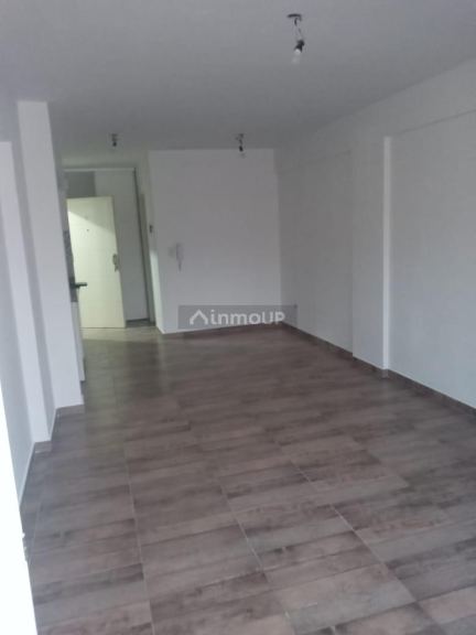 Departamento en Venta en Moron, G.B.A. Zona Oeste