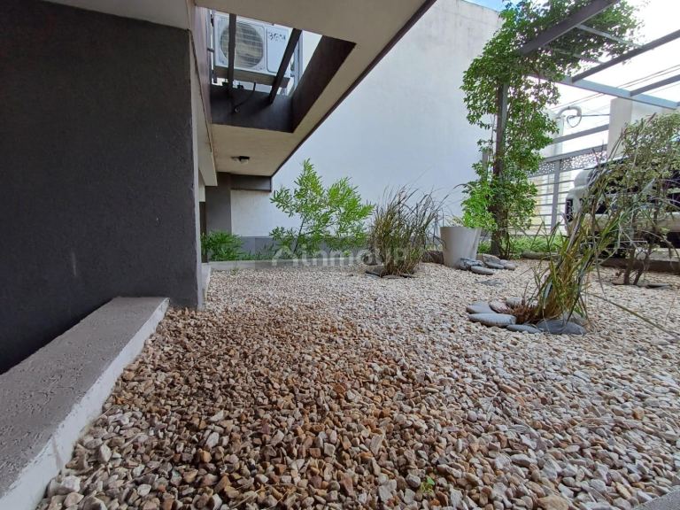 Departamento en Venta en Moron, G.B.A. Zona Oeste