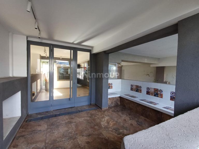 Departamento en Venta en Moron, G.B.A. Zona Oeste