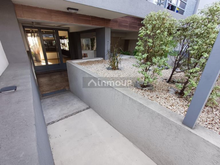 Departamento en Venta en Moron, G.B.A. Zona Oeste
