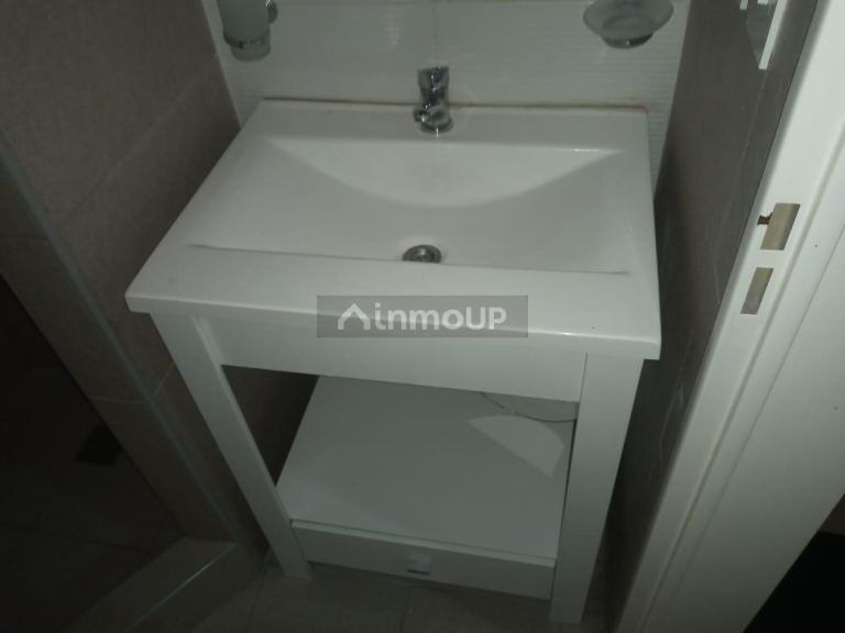 Departamento en Venta en Moron, G.B.A. Zona Oeste