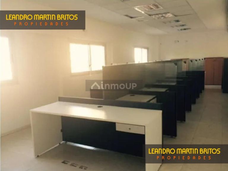 Oficina en Alquiler en Moron, G.B.A. Zona Oeste