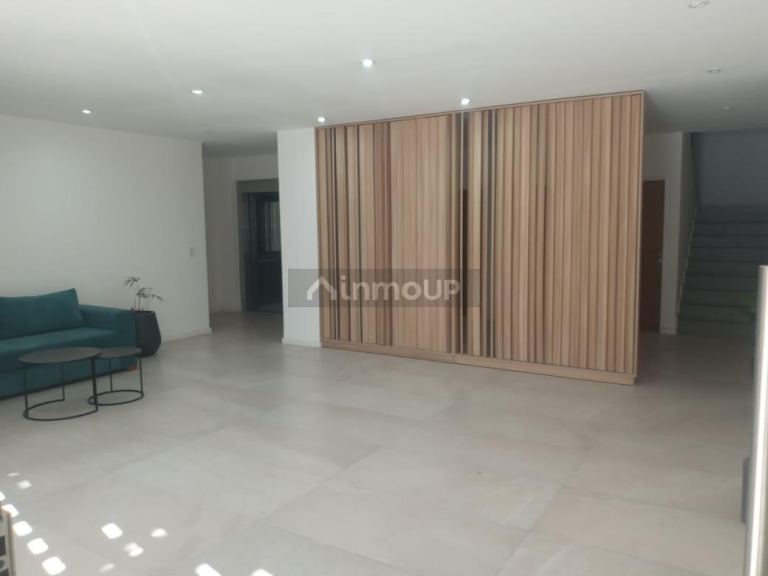 Departamento en Alquiler en Moron, G.B.A. Zona Oeste