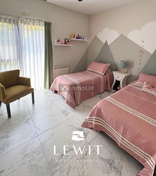Casa en Venta en Neuquen, Neuquen