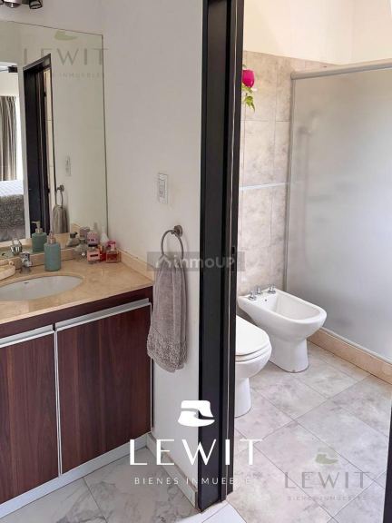 Casa en Venta en Neuquen, Neuquen