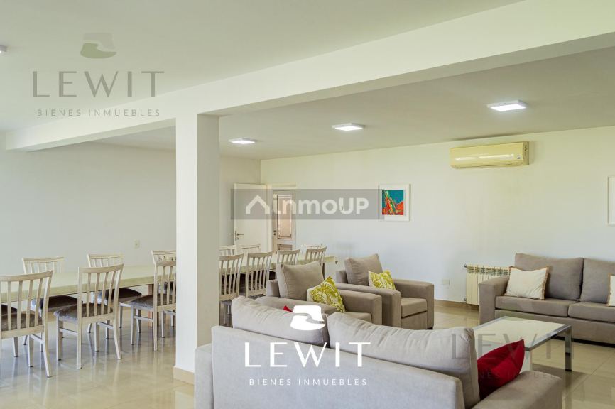 Casa Quinta en Venta en Confluencia, Neuquen